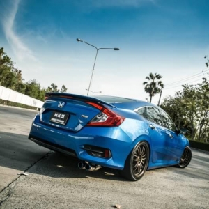 ชุดท่อ HKS รุ่น LEGAL 1.8