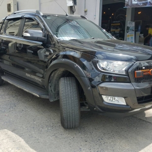 คิ้วล้อ Ranger 6 นิ้วมีหมุดหลอก ดำด้าน 4 ประตู