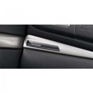 โลโก้ตกแต่งภายในแท้ ปาเจโร่สปอร์ต