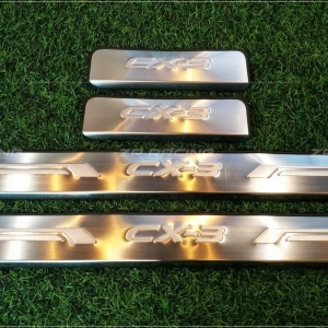 คิ้วบันได V.2 CX-3