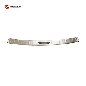 เพลทกันรอยท้ายด้านนอก Stainless TERRA