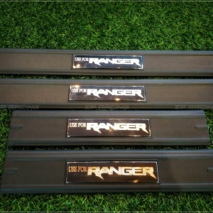 Scuff plate 4 ชิ้น สีดำด้าน